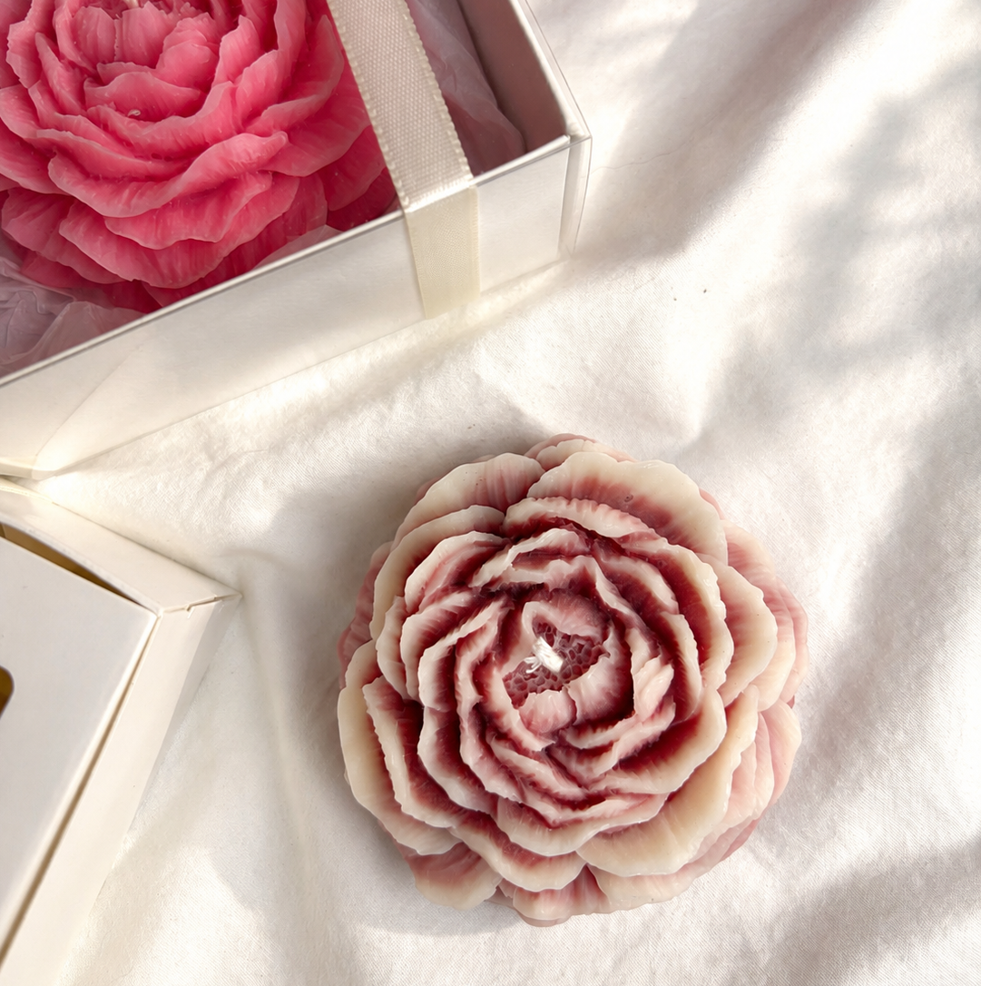 Sculptural Peony Flower Candle