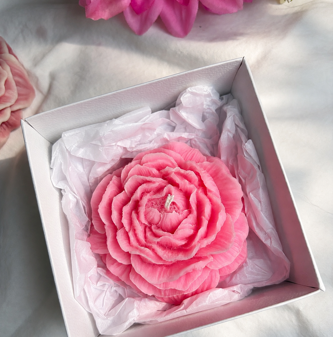 Sculptural Peony Flower Candle