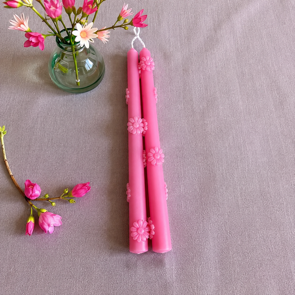 Tulip & Daisy Taper Candle