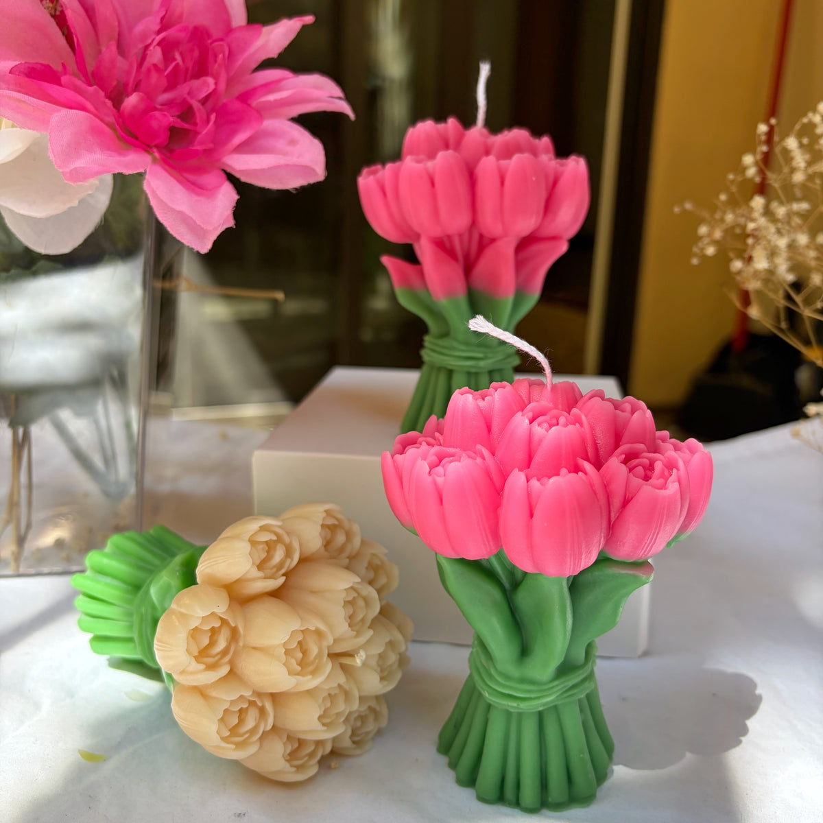 Tulip Bouquet Candle