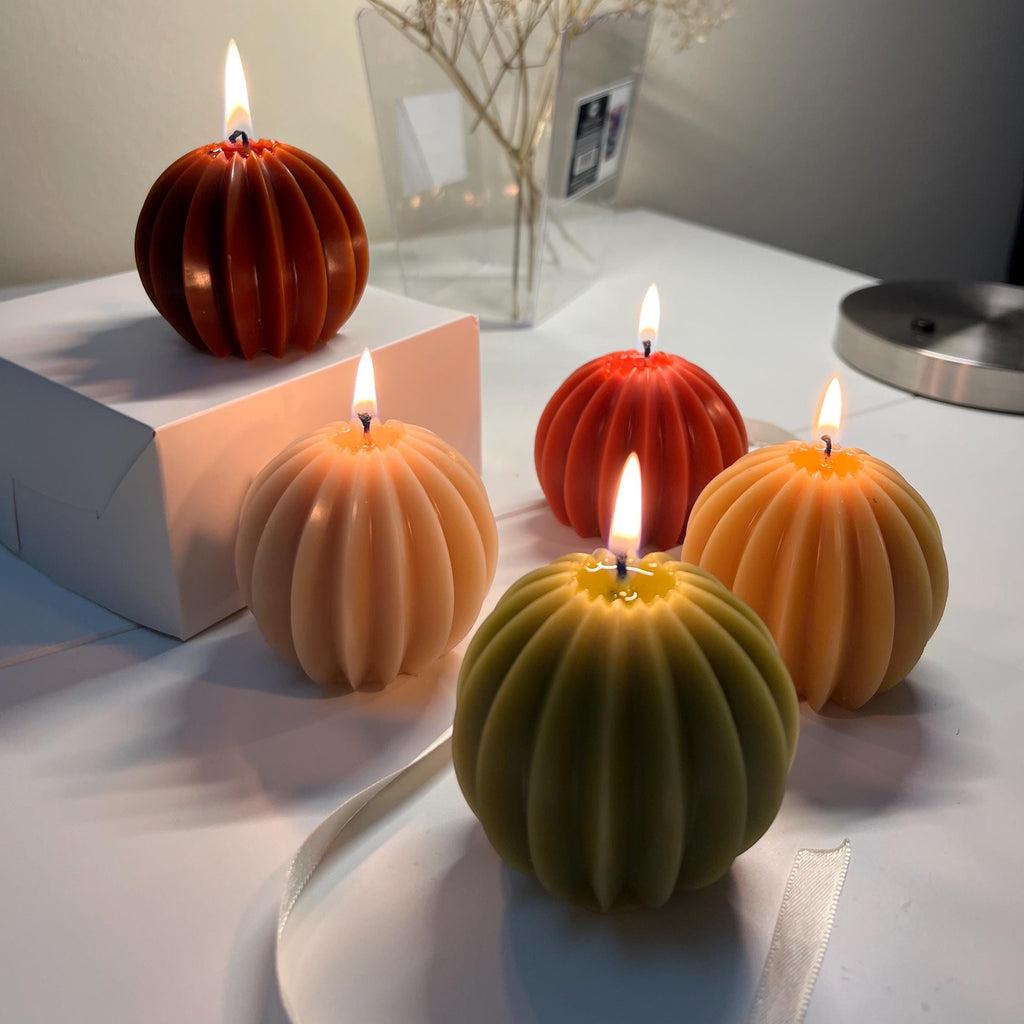 Ribbed Sphere Candle