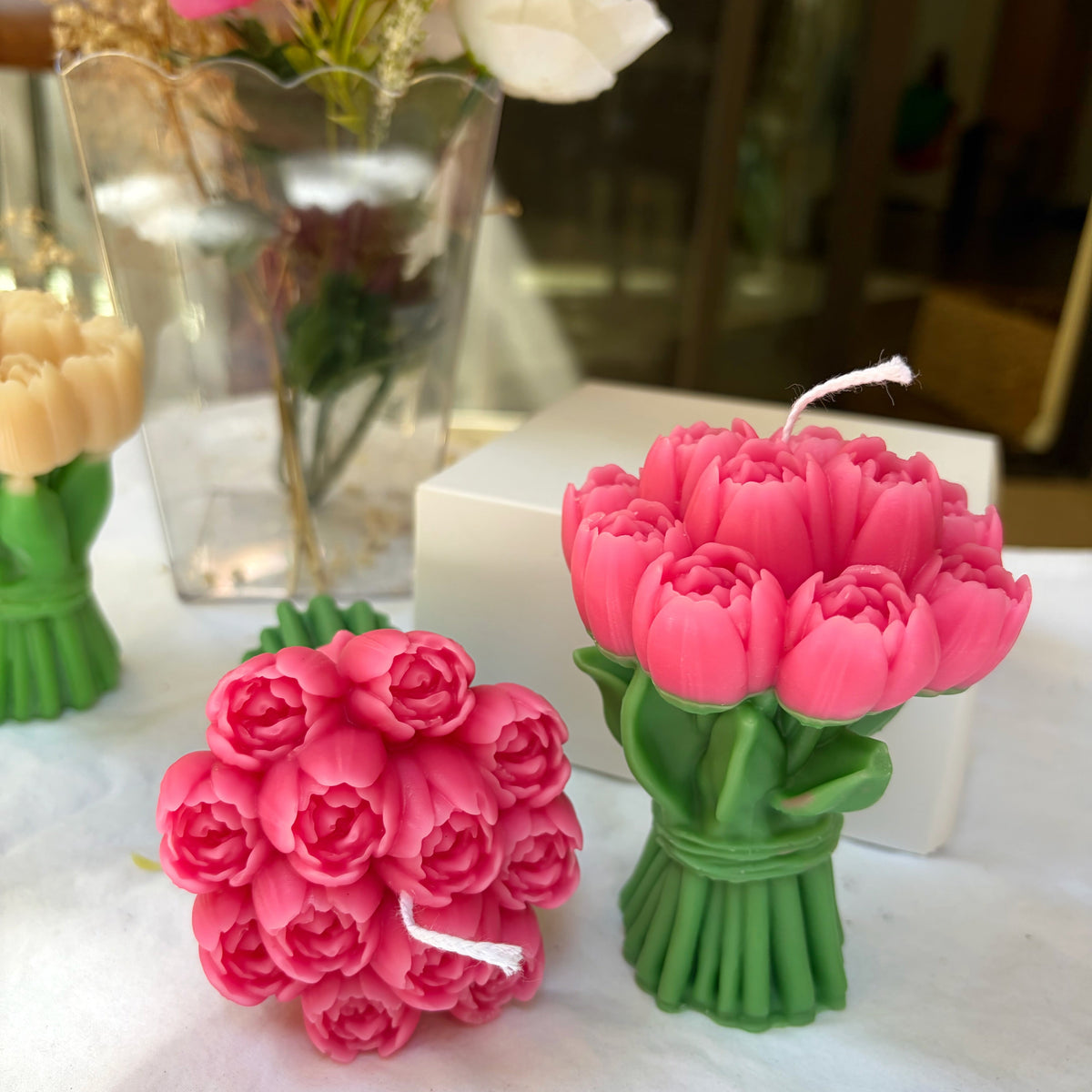 Tulip Bouquet Candle