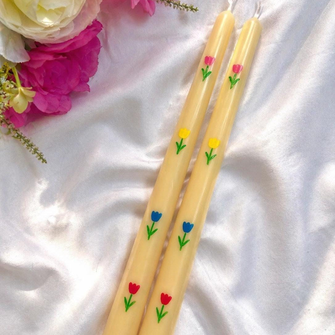 Tulip Taper Candles Set