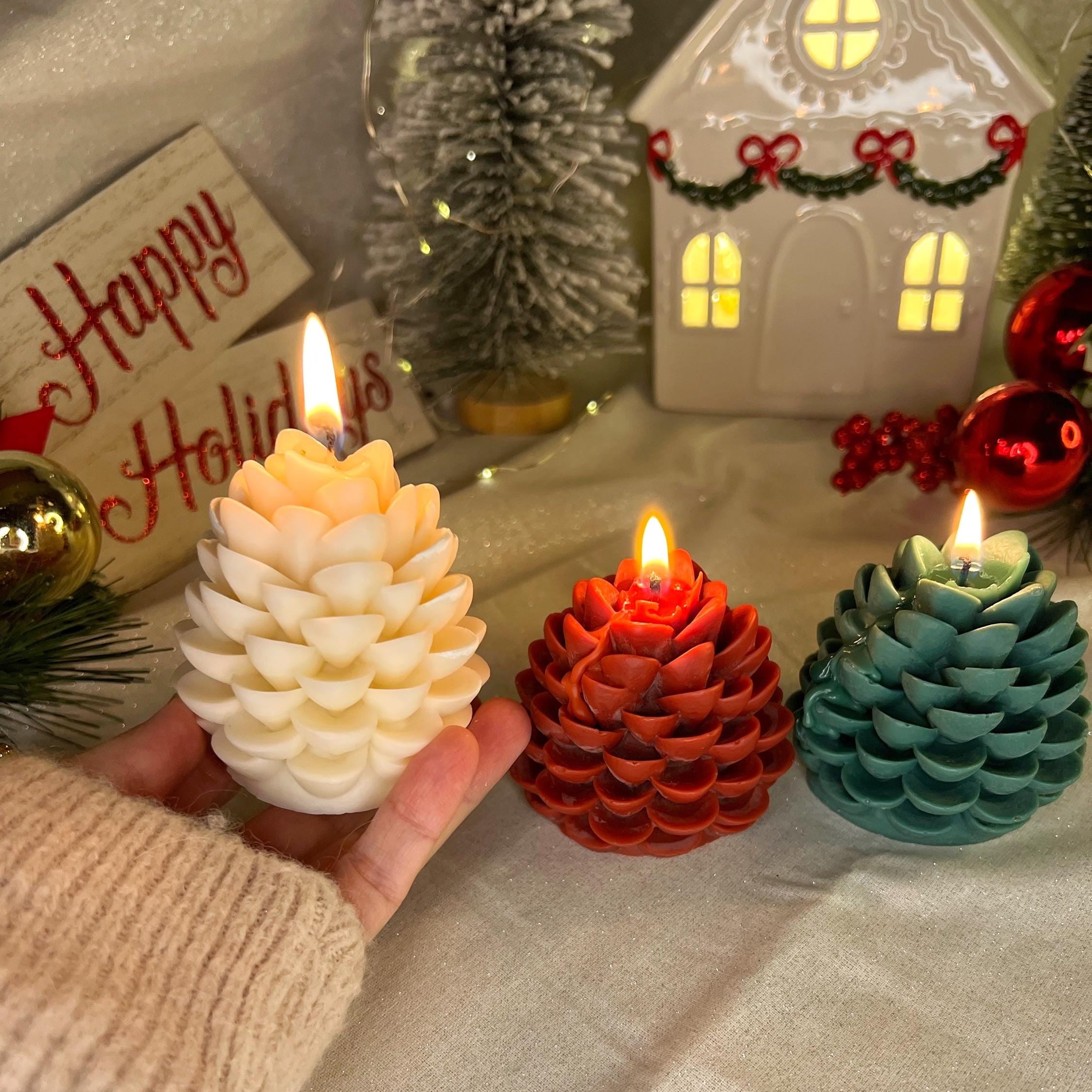 Christmas Pinecone Candle