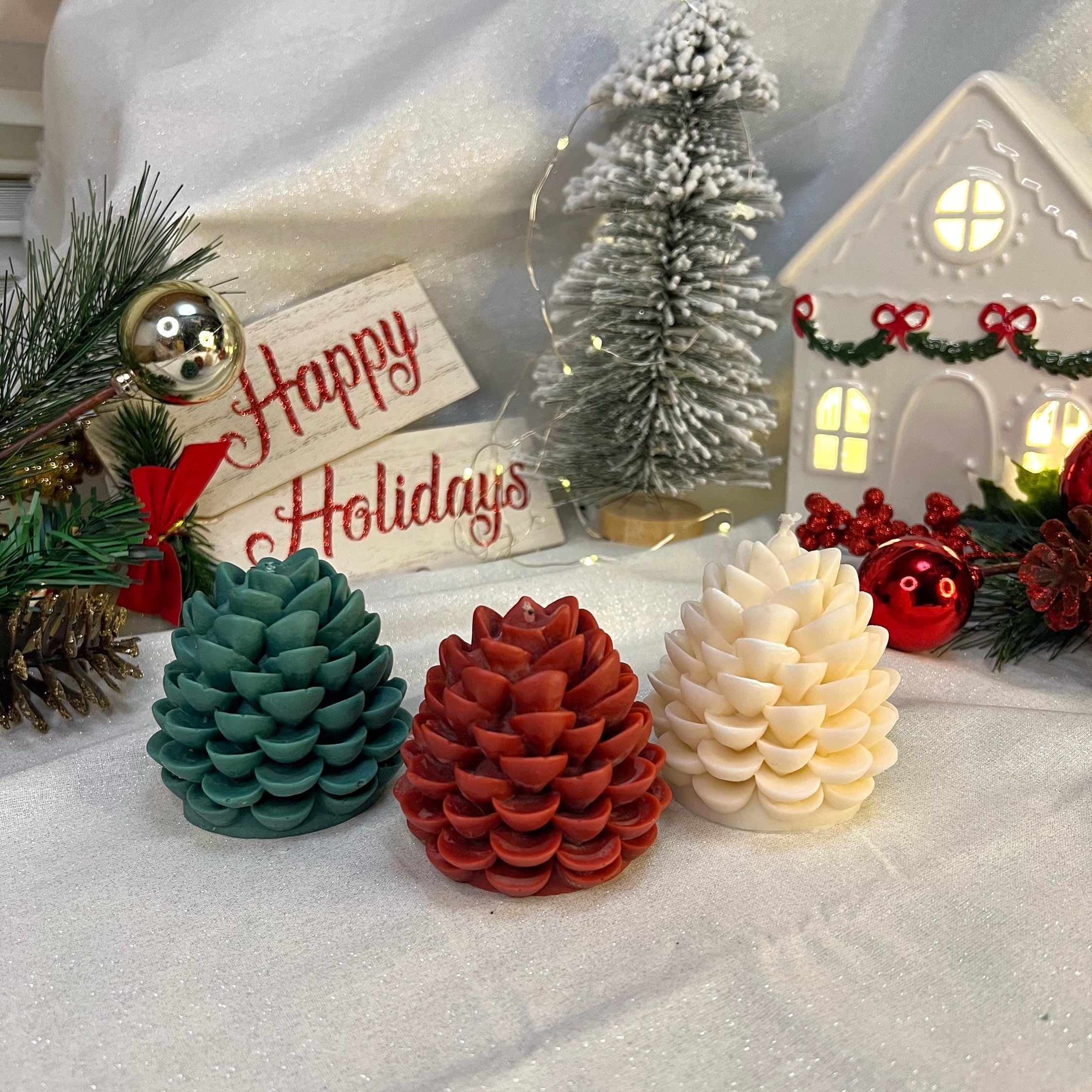 Christmas Pinecone Candle